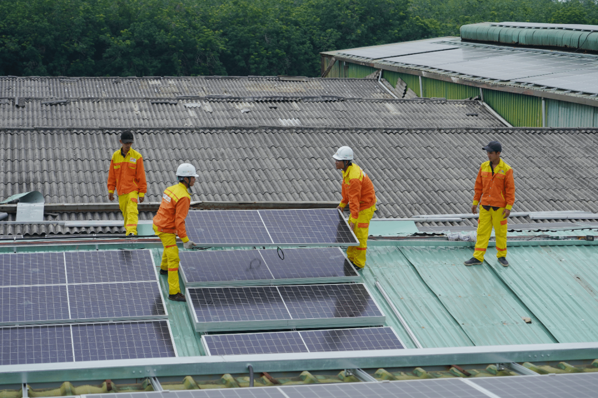 install solar panel